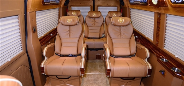 Sapa Luxury Van