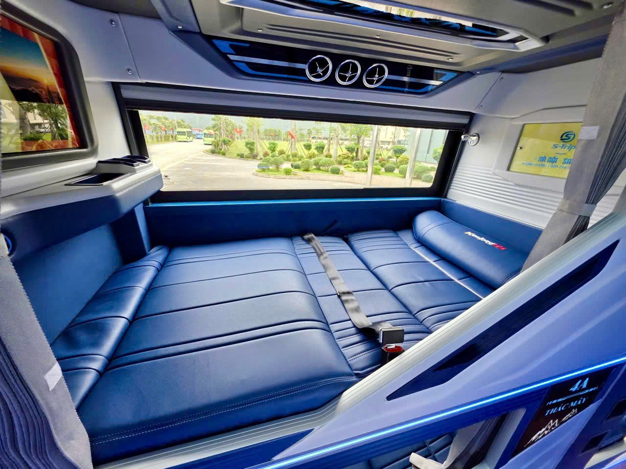 Xe S-Trip Việt Nam